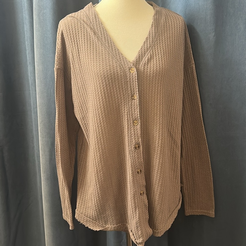 Kye Mi Oversized V-Neck Button-up Cardigan in Muted Mauve Sweater Size M EUC